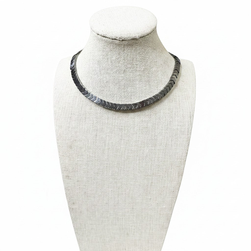 Hematite Arrow Beaded Stretch Necklace | Grounding Protection Strength, Healing Crystal Jewelry, Gift for Her